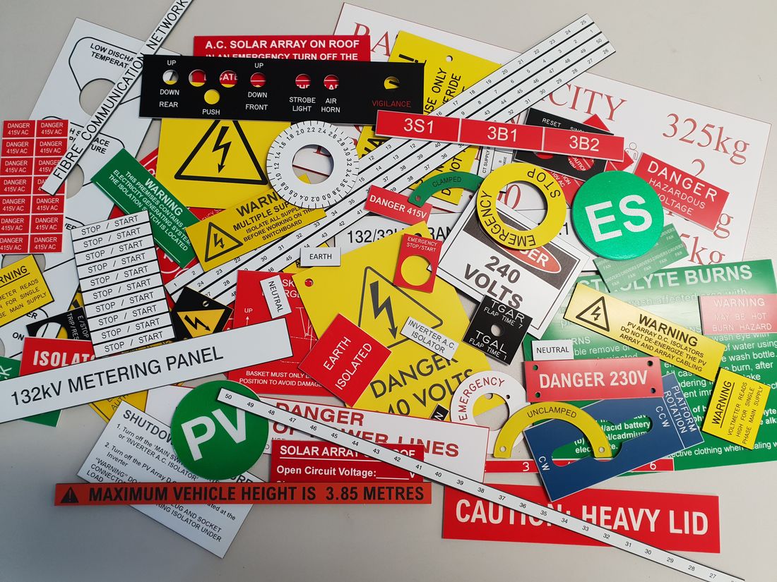 120 Volts Voltage & Conduit Markers - Electrical Stickers / Decals / Labels